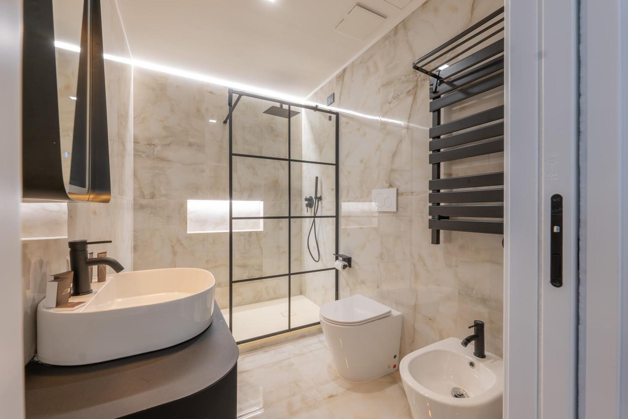 Maria Cristina Boutique Rooms ترييستي المظهر الخارجي الصورة
