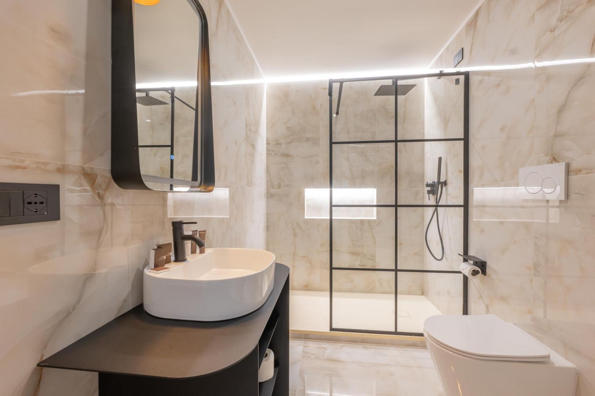 Maria Cristina Boutique Rooms ترييستي المظهر الخارجي الصورة